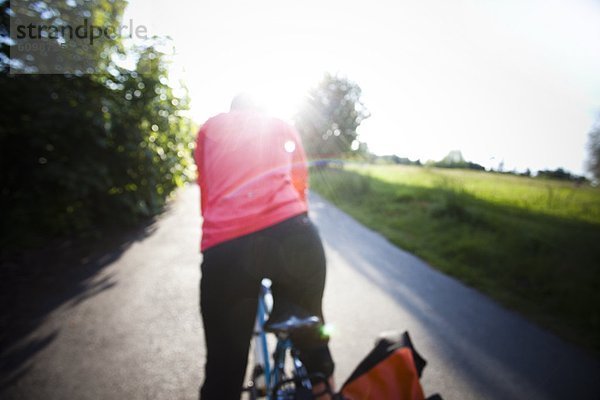 Frau  Sonnenuntergang  fahren  jung