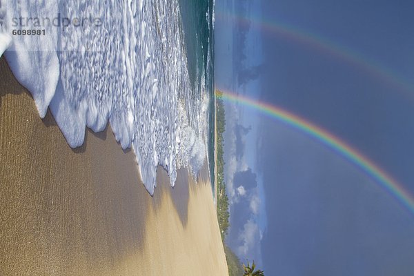 Felsen  über  Überraschung  zeigen  Hawaii  North Shore  Oahu  Regenbogen