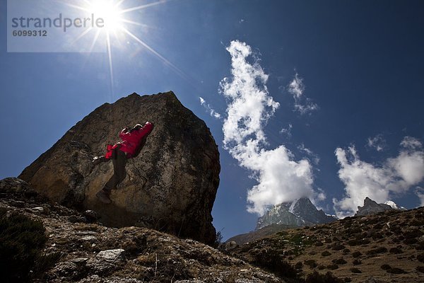 hoch  oben  Berg  Klettern  Freeclimbing  Nepal