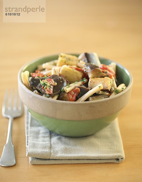 Aubergine  Tomate  Pasta  Nudel