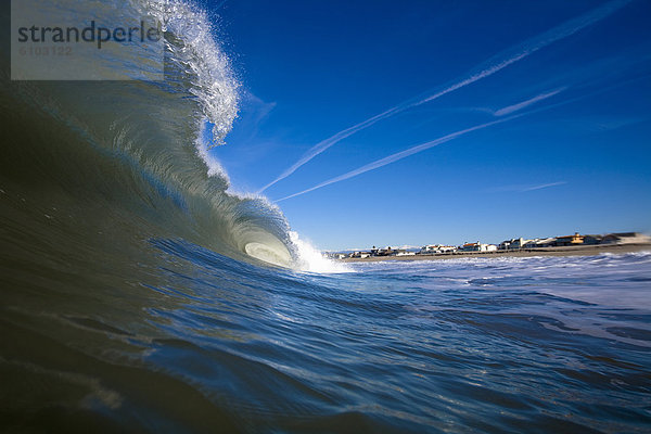 hoch  oben  Gezeiten  Treffer  treffen  Oxnard  California  Kalifornien  Wasserwelle  Welle