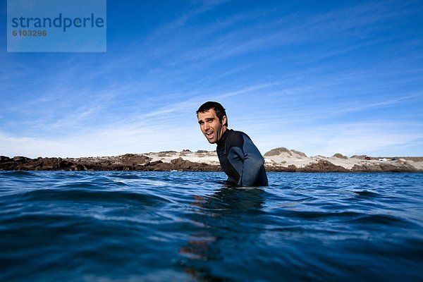 Portrait  Pose  Wellenreiten  surfen