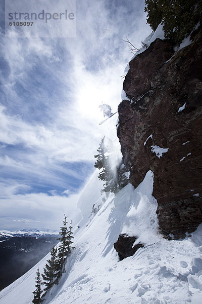 Skifahrer  Tag  Steilküste  Sonnenlicht  springen  Colorado