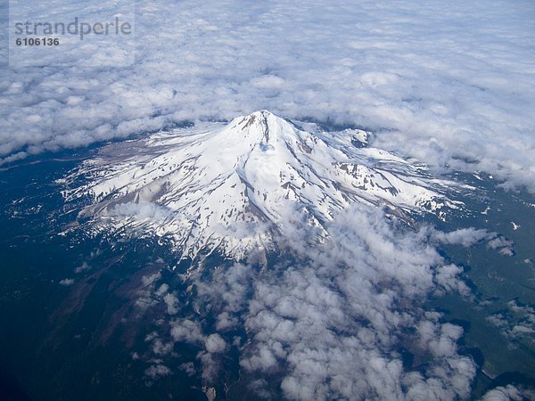 Berg  über  fliegen  fliegt  fliegend  Flug  Flüge  1  Größe  Kalifornien