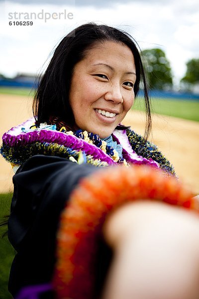 liegend  liegen  liegt  liegendes  liegender  liegende  daliegen  hawaiianisch  lei