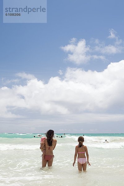 gehen  Meer  2  Mädchen  Baby  Hawaii