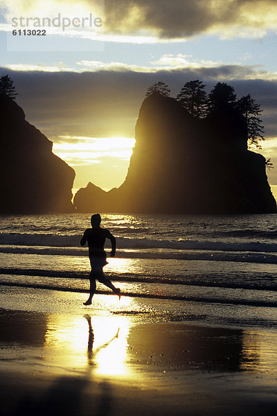 Strand  Sonnenuntergang  Läufer