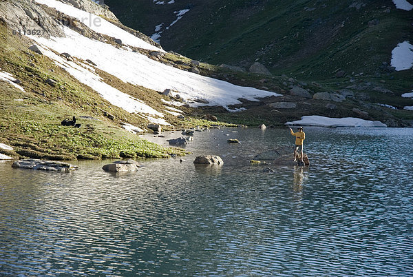 Mann  Berg  See  angeln