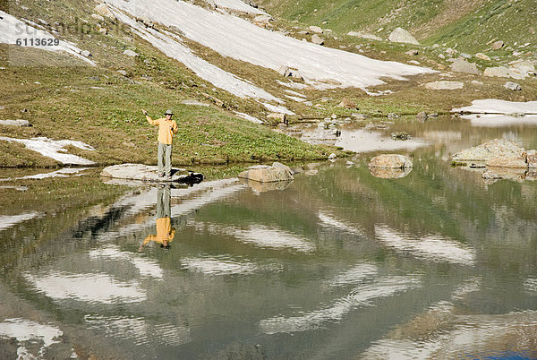 Mann  Berg  See  angeln