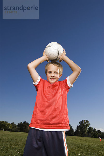 werfen  Junge - Person  Start  Festung  Fußball  Ball Spielzeug  Colorado