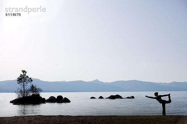 Frau  Berg  Strand  Silhouette  See  Yoga