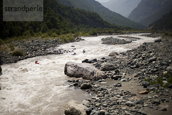 4  Fluss  Paddel  Kajakfahrer  Wildwasser  Chile