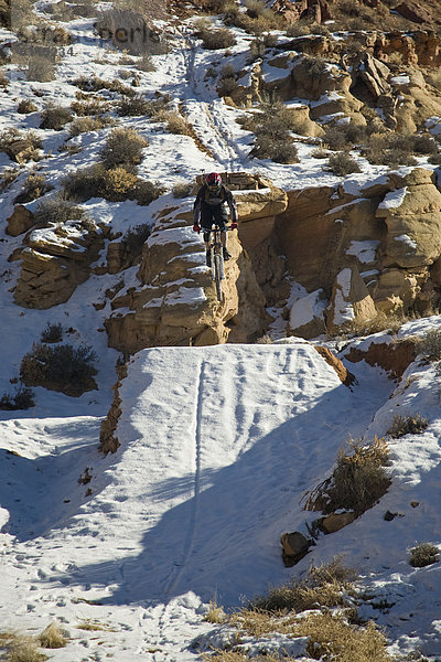 Berg  Schnee  springen  landen  Moab  Utah