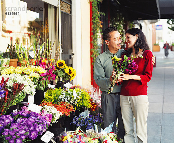 Blumenstrauß  Strauß  Blume  kaufen