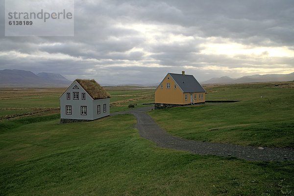 Holzhäuser im Museumsdorf Glaumbaer bei Akureyri  Island Holzhäuser