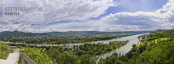 Blick über den Rhein bei Remagen  Deutschland