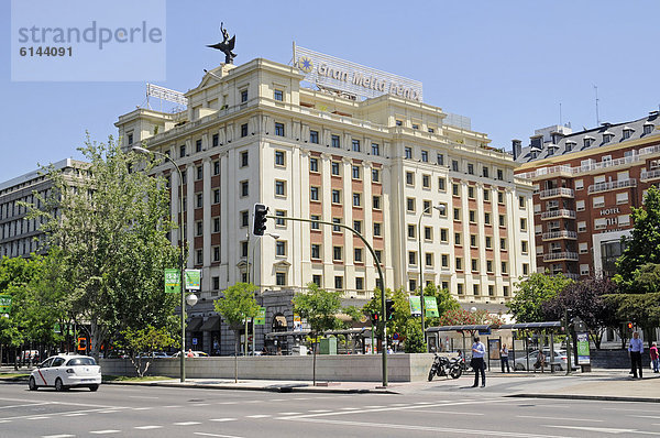 Gran Melia Fenix  Hotel  Paseo de la Castellana  Hauptstraße  Plaza de Colon Platz  Madrid  Spanien  Europa  ÖffentlicherGrund