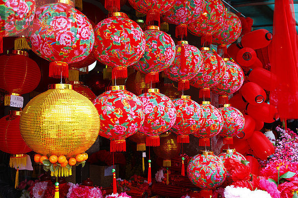 Lampions  Lampion-Stand  Vorbereitung für das chinesische Neujahrsfest  Chinatown  Kuala Lumpur  Malaysia  Südostasien  Asien