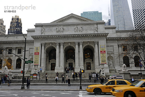 New York Public Library  Öffentliche Bibliothek  5th Avenue  Midtown Manhattan  New York City  New York  USA  Vereinigte Staaten von Amerika  Nordamerika