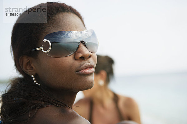 Frau  Südamerika  Kleidung  Sonnenbrille