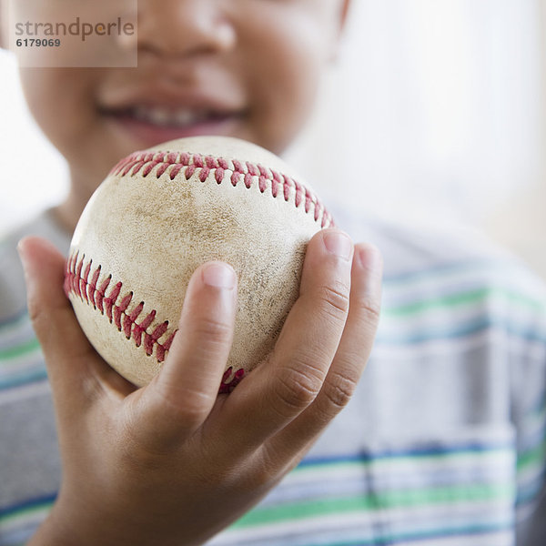 Junge - Person  halten  amerikanisch  Baseball