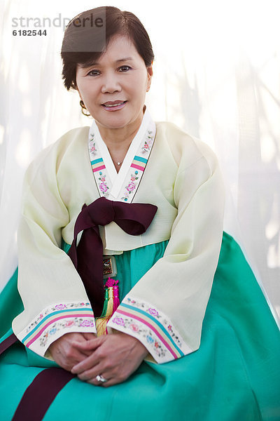 Frau  Tradition  Kleidung  südkoreanisch