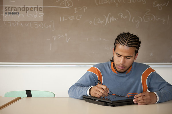 Notebook  lernen  Klassenzimmer  Student  Peru