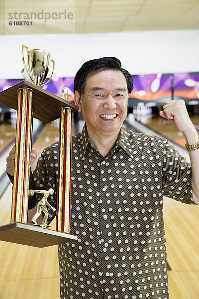 Mann  Bowling  Pokal