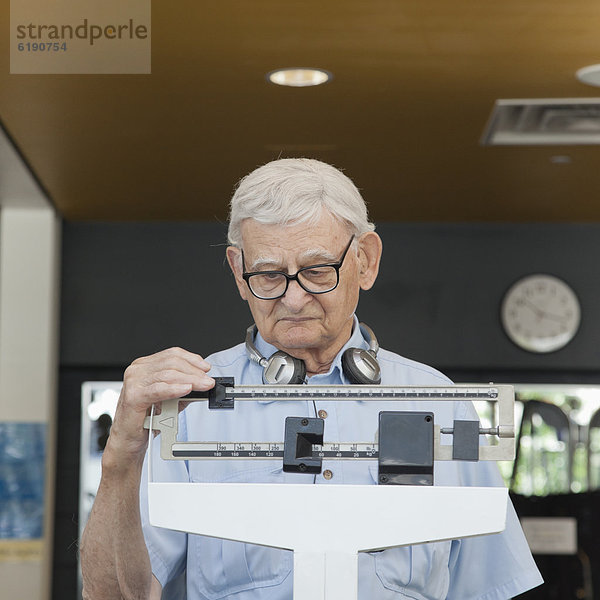 Senior  Senioren  Mann  Gesundheit  Gewicht  Verein