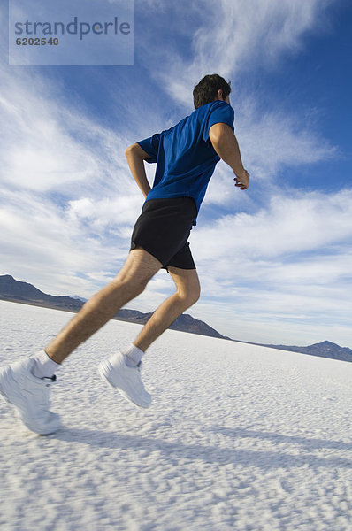 Mann  Hispanier  joggen  Speisesalz  Salz