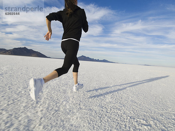 Frau  Hispanier  joggen  Speisesalz  Salz