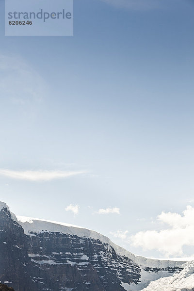 Kuppel  Himmel  über  blau  Kuppelgewölbe  Schnee