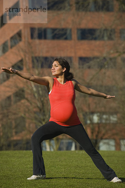 üben  Schwangerschaft  Mittelpunkt  Yoga