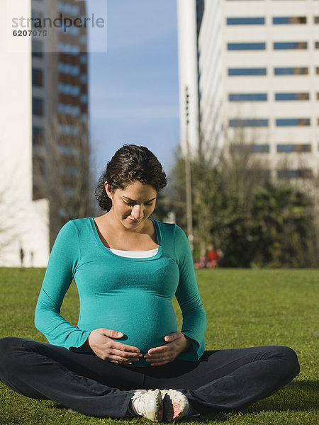 üben  Schwangerschaft  Mittelpunkt  Yoga