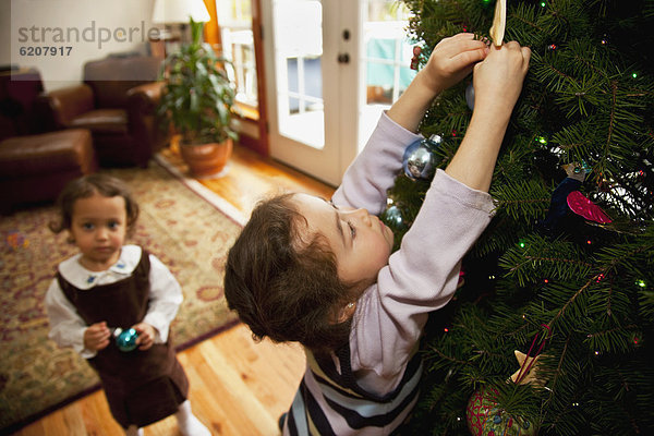 Baum  Weihnachten  mischen  schmücken  Mädchen  Mixed