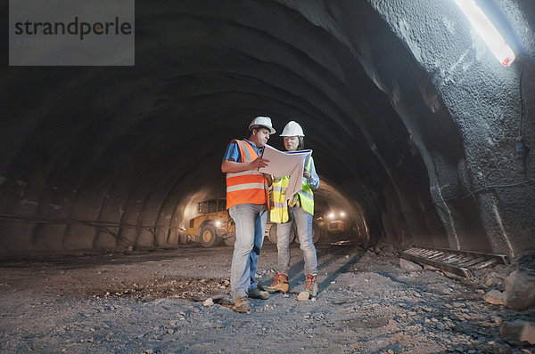 bauen  sehen  Tunnel  arbeiten  Blaupause