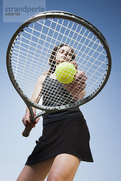 Europäer  Frau  spielen  Tennis