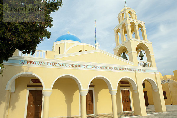 gelb  Kirche  Griechenland  russisch orthodox  russisch-orthodox  griechisch