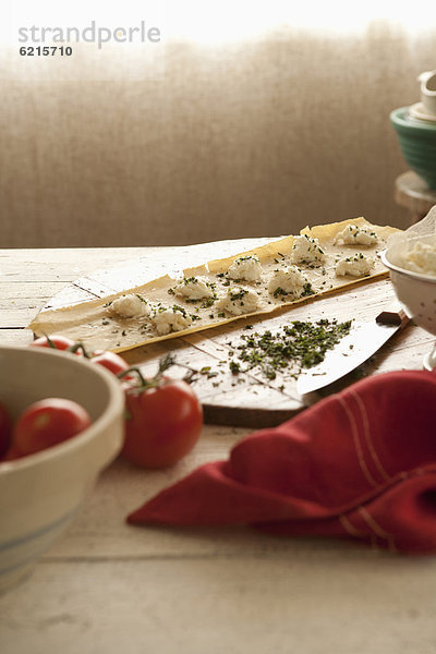 einsteigen  schneiden  Ravioli  selbstgemacht