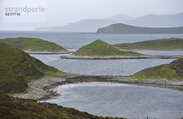 Eiszeitlich geprägte Landschaft  Loch Eriboll  Tongue  Caithness  Sutherland Schottland  Großbritannien  Europa