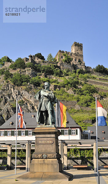 'Denkmal ''Gebhard Leberecht von Blücher'' und Burg Gutenfels  Kaub  Unesco Weltkulturerbe Oberes Mittelrheintal  Rheinland-Pfalz  Deutschland  Europa'