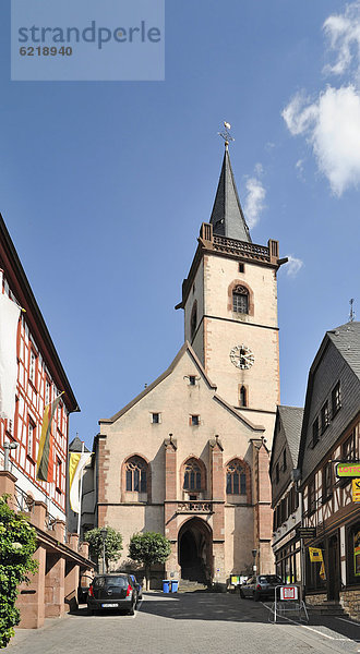 Pfarrkirche St. Martin  Lorch  Unesco Weltkulturerbe Oberes Mittelrheintal  Hessen  Deutschland  Europa