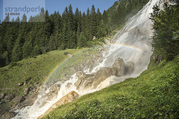 Naturdenkmal Grawa Wasserfall Stubaital  Tirol  Österreich  Europa