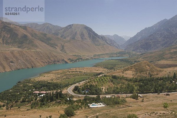 Zentralasien  Stausee  Usbekistan