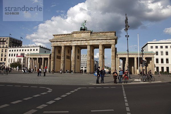Brandenburger Tor  Berlin  Hauptstadt  Europa  Pariser Platz  Deutschland