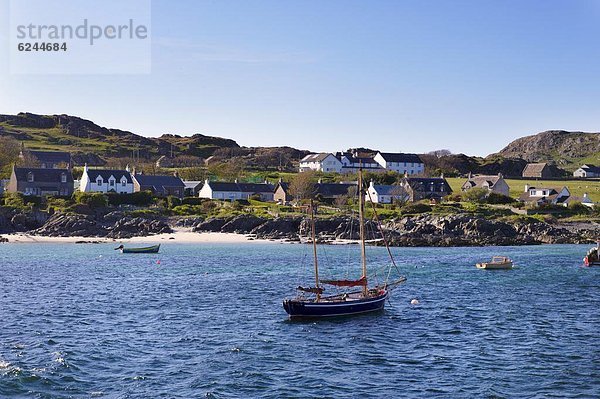 Kleine Boote  Isle of Iona  Innere Hebriden  Schottland  Vereinigtes Königreich  Europa