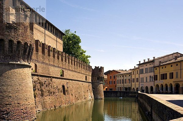 Europa  Palast  Schloß  Schlösser  Jahrhundert  Emilia-Romangna  Italien