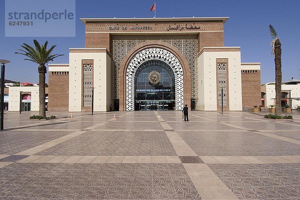 Zug Bahnhof  Marrakesch  Marokko  Nordafrika  Afrika