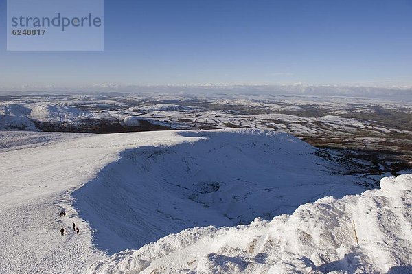 Stift  Stifte  Schreibstift  Schreibstifte  Europa  Berg  bedecken  Großbritannien  wandern  Powys  Schnee  Wales