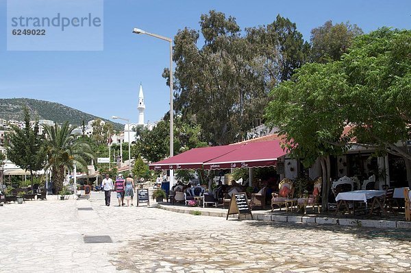 Kalkan  einem beliebten Urlaubsort  Provinz Antalya  Türkei  Kleinasien  Eurasien